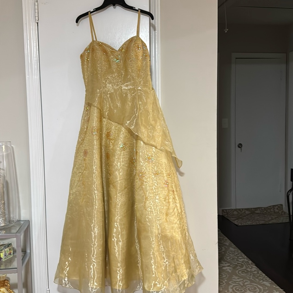 ISABELLA COLLECTION (USA )L